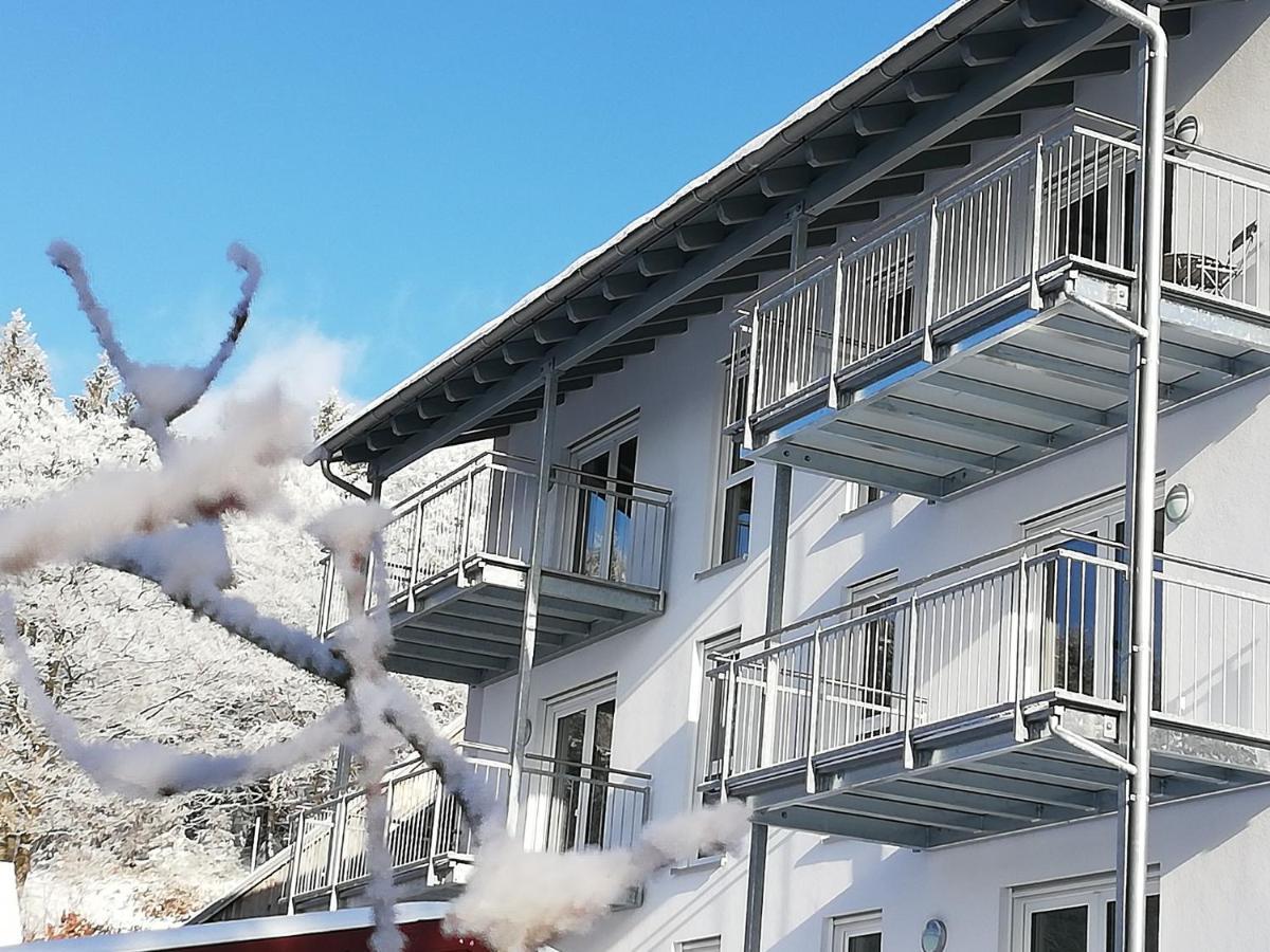 Fraenkische Linie - Radspitz-Ferienwohnungen Marktrodach Exterior foto